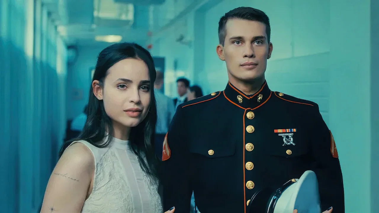 دانلود فیلم Purple Hearts 2022